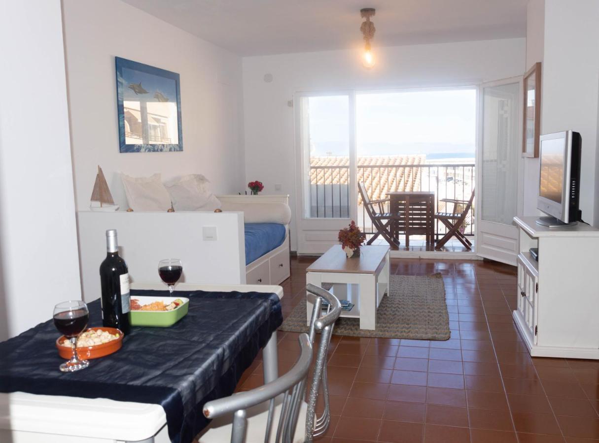 Coco Apt Renovated And With Seaview Ля Эскала Экстерьер фото